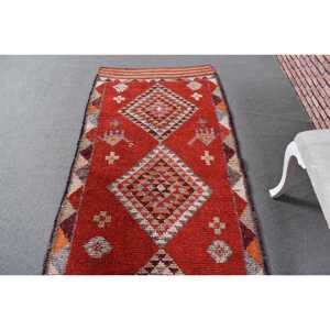 Tapis vintage 3,3x11 pieds, tapis turc Herki, tapis persan en laine rouge - Product Image 4