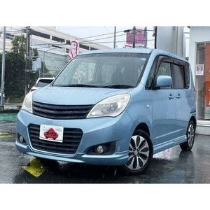 Suzuki Solio Hatchback 2014 d'occasion, traction avant, boîte manuelle, essence, intérieur foncé, pneus R16 - Product Image 1