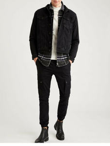 Vestes en jean personnalisées d'hiver Vintage Loose Oversize All Over Digital et Black Color Printed Denim Jackets Men Winter Denim Jacket Service OEM - Product Image 4