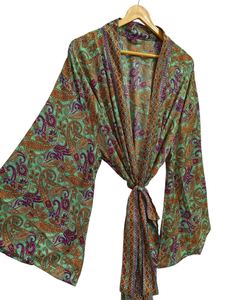 Vêtements de plage chemise kimono en soie pour femme multicolore doux et vêtements de maison chemisier en soie multicolore tunique kimono courte enveloppante - Product Image 3