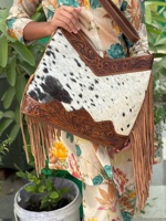 Sac à franges en cuir métallisé fait main, personnalisé et tendance, sac mini unique de haute qualité pour femmes avec pierre dissimulée
