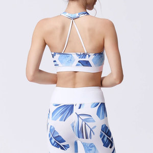 Vêtements de sport imprimés sexy Ensemble 2 pièces Soutiens-gorge croisés dans le dos Leggings de gym Ensemble de yoga pour femmes - Product Image 6