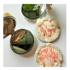 Miroir en coquillage naturel fait à la main, miroir de maquillage de haute qualité, cadeau décoratif attrayant pour la maison, magnifique miroir en coquillage - Product Image 4