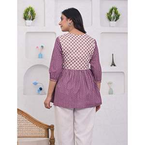 Top Corto de Algodón Tejido Estampado en Morado Oscuro, Transpirable con Decoración de Botones - Product Image 5
