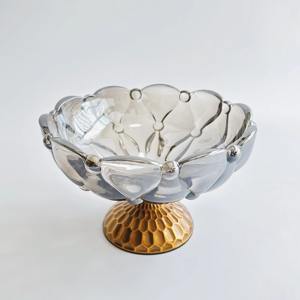 Fournitures de restaurant Incroyable bol de service en métal et en verre Utilisation pour la maison et le restaurant Décors élégants - Product Image 1