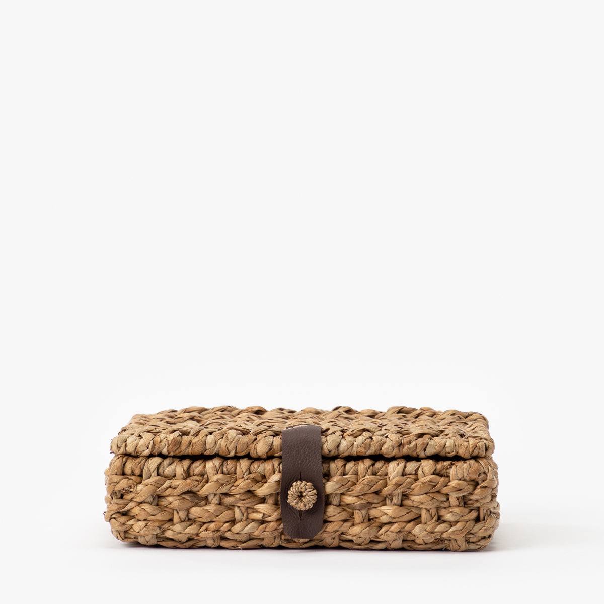 S: L28 W19 H8ซม.