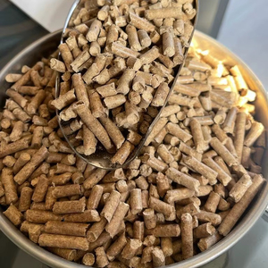 Venta al por mayor de pellets de madera Europa 6mm Pino A1 y 8mm DIN Plus de biomasa de combustible de alta calidad Venta caliente para Francia - Product Image 1