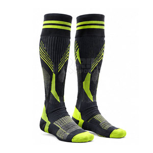 Chaussettes de football pour hommes, nouveau design, fabriquées en usine, nouvelle mode, respirantes, en vente, design personnalisé - Product Image 5