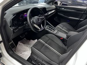 Voiture d'<span class=keywords><strong>occasion</strong></span> Volkswagen Golf 2021 280TSI DSG <span class=keywords><strong>R</strong></span>-line 5 portes 5 places hayon essence fabriquée en Chine automatique à prix <span class=keywords><strong>r</strong></span>éduit - Product Image 4