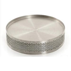 Elegante Soporte para Servir Pasteles con Cúpula de Vidrio en Acabado Nogal, Centro de Mesa para Cenas y Decoración de Bodas - Product Image 4