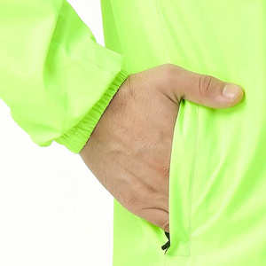 ผลิตเสื้อแจ็คเก็ตกันฝนกันลมแบบสั่งทำพิเศษ คุณภาพสูง ซิปเต็มตัว ผ้า softshell สำหรับผู้ชาย - Product Image 4