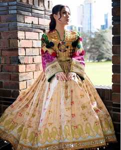 เดรสหรูของผู้หญิงจากอัฟกานิสถานพร้อมด้วยงานฝีมือที่ประณีตเหมาะสำหรับงานแต่งงานและงานรื่นเริงทุกขนาด - Product Image 4