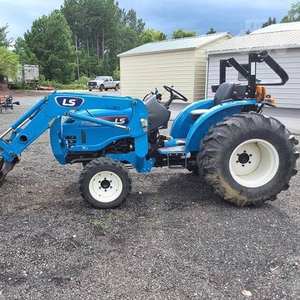 Tracteur LS XG3025H avec chargeur à vendre - Product Image 2