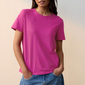 Fabricant pakistanais de t-shirts pour femmes, qualité supérieure, OEM, t-shirts pour femmes sur mesure, prix de gros, t-shirts pour femmes les plus vendus - Product Image 1