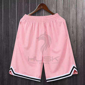 Short de basket-ball en maille de polyester pour hommes de haute qualité personnalisé Sublimation graphique Style décontracté avec décoration de motif - Product Image 4