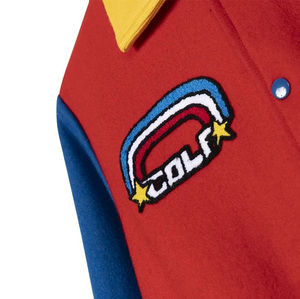 Chaqueta Universitaria Personalizada con Logotipo Bordado en Chenilla para Hombre, Estilo Urbano Informal, Lana y Cuero, Invierno, Ecológica, Transpirable, Servicio OEM - Product Image 5