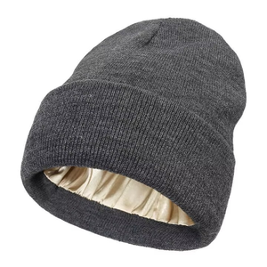 Gorros de punto Logotipo de impresión digital personalizado Diseño de jacquard Patrón sólido 100% Acrílico Transpirable e impermeable Sombrero unisex - Product Image 4