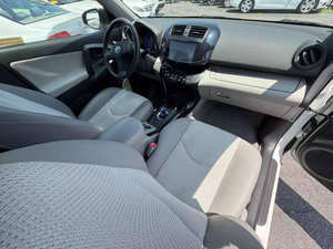 Voiture d'occasion de qualité abordable, Toyota RAV4 EV 2014, conduite à gauche - Product Image 2