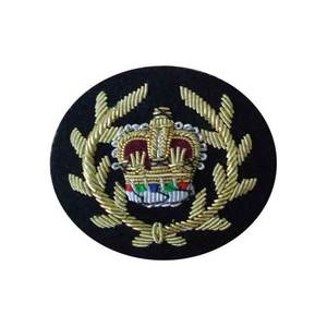 Badges de blazer brodés à la main de qualité supérieure fabriqués en usine, badges d'uniformes personnalisés, pas chers et sur mesure, en promotion - Product Image 6