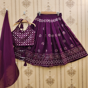 Shoryam Fashion Best Seller Lehenga Choli Dupatta pour enfants, ethnique, violet, à sequins, longueur au sol |   Nouveauté, qualité supérieure, fête - Product Image 1