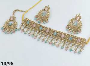 ชุดเครื่องประดับและชุดเครื่องประดับสำหรับผู้หญิงชุดสร้อยคอแบบห้อยติดรอบลำคอประดับด้วยเม็ดสีทองแฟนซีดีไซน์รูปทรงสี่เหลี่ยมแบบดั้งเดิม - Product Image 6