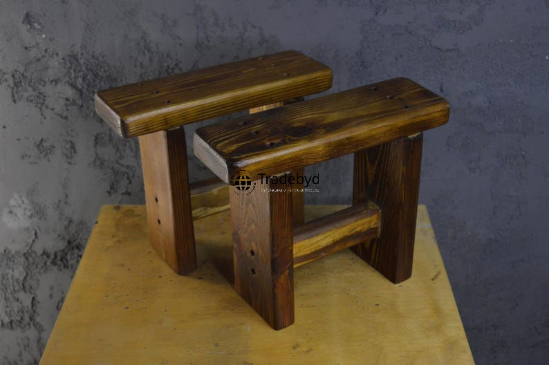 Available in different Colors