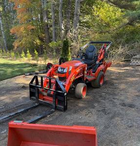 รถแทรกเตอร์ดีเซลขนาดเล็กขับเคลื่อนสี่ล้อ คูโบต้า - Product Image 6