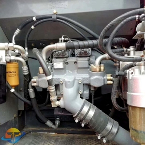 รถขุดขนาดเล็ก Hitachi ZX210-3 มือสอง สภาพดี พร้อมจำหน่าย ประกอบด้วยชิ้นส่วนหลักๆ เช่น มอเตอร์ เครื่องยนต์ เกียร์ ปั๊ม ลูกปืน - Product Image 6
