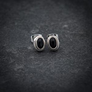 925 Sterling Silver Antiqued Black Onyx Stud Earrings Stylish Trendy Precious Black Stone Jewellery Wedding Anniversary - Product Image 1