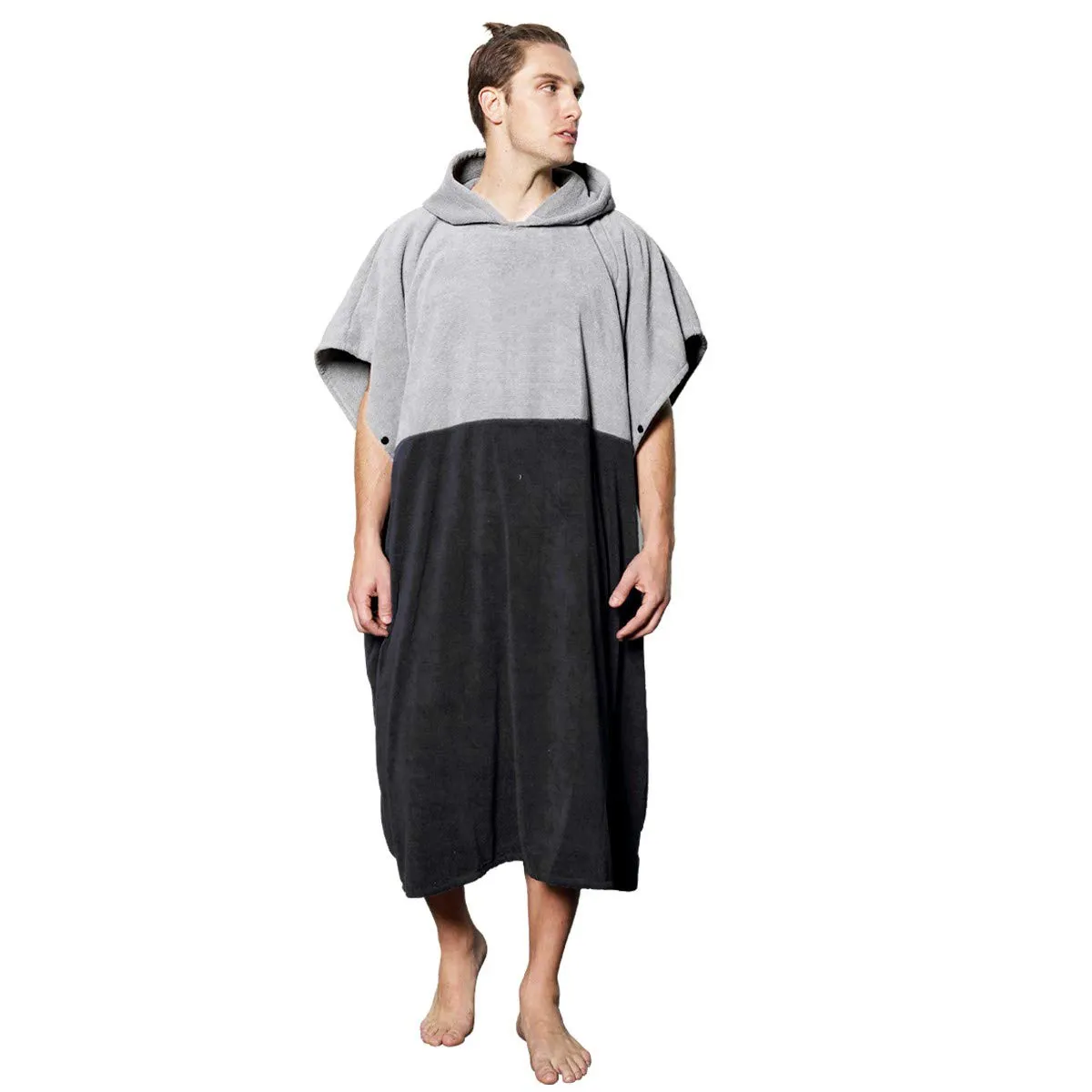 थोक वयस्क हुड वाला सर्फ पोंचो तौलिया कस्टम डिज़ाइन लोगो कढ़ाई समुद्र तट बदलने वाला तौलिया वस्त्र