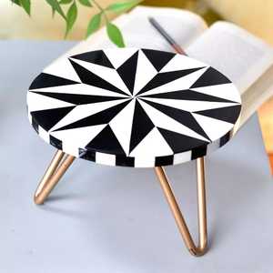 Vente chaude Moderne À La Main En Bois Marocain Motif Résine Gâteau Stand pour Dessert Gâteau Doux Affichage Décoratif Knick-Knacks - Product Image 3