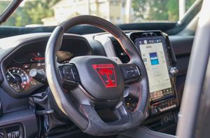 RAM TRX Apocalipsis Juggernaut 6x6 850HP 2022 USADO, SIN ACCIDENTES, TÍTULO LIMPIO, Motor 3.5L V6, Transmisión Automática - Product Image 2