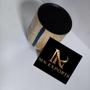 Tasses et soucoupes de mariage en bois noir au design classique, durables, 150 ml et 100 ml, par MN EXPORTS - Product Image 1