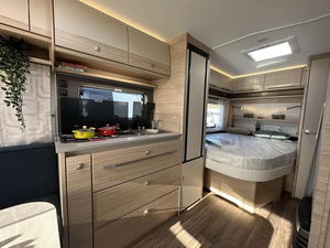 caravan trailer for 2 persons for sale 2 sleeping <b>bed</b> and 2 sleeping <b>bed</b> for children - Product Image 4