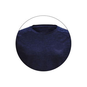 Conjunto de ropa deportiva de secado rápido fino de verano para hombre con top de manga corta y pantalones cortos deportivos para hombre - Product Image 2