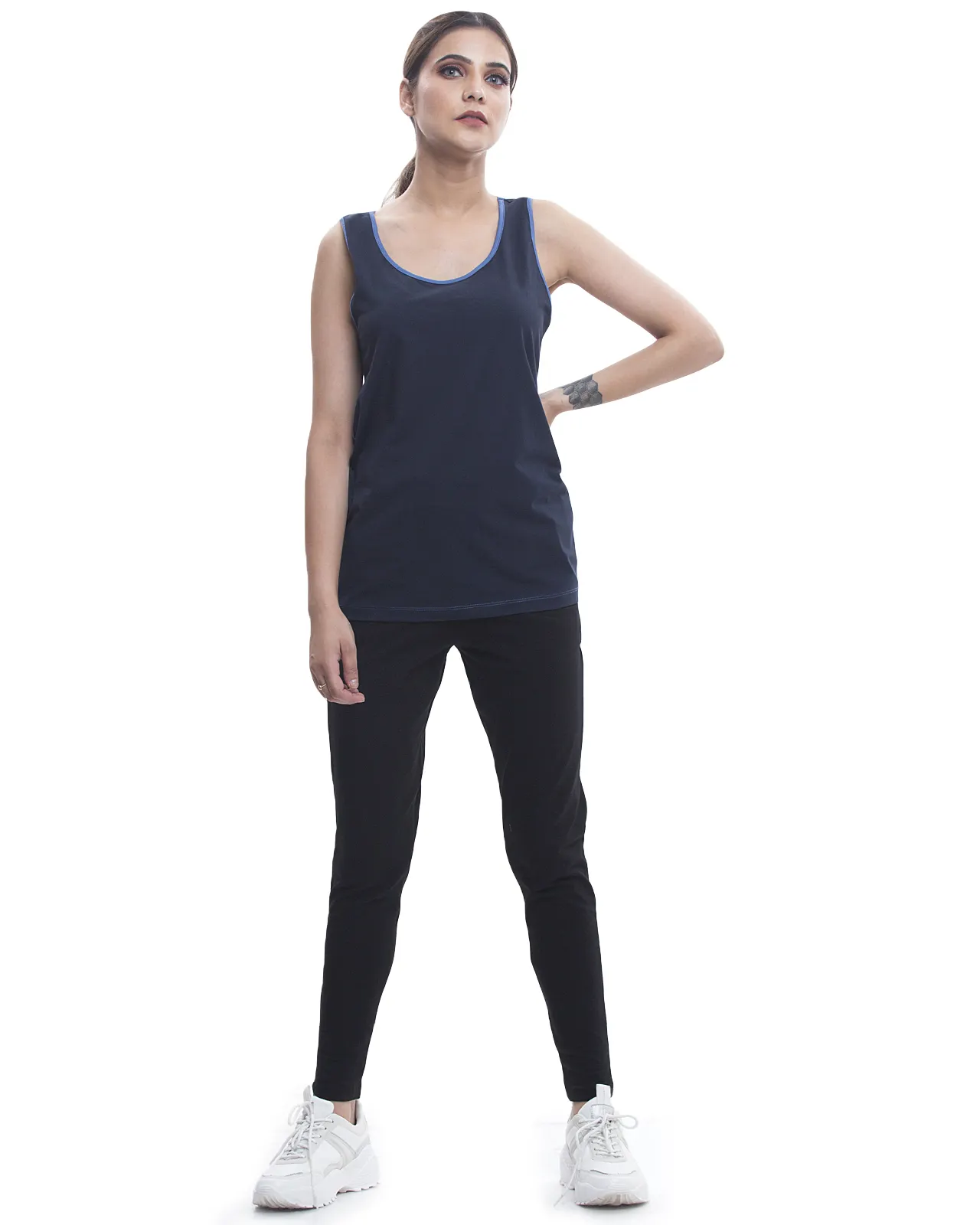 Kaliteli organik pamuk örgü kumaş rahat kolsuz Yoga üst çift renkler açık ve lacivert kadınlar için t-shirt