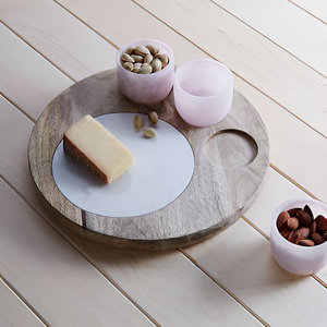 Plateau rond en bois de marbre élégant et luxueux Plateau de service de fruits décoratif unique pour la maison - Product Image 1