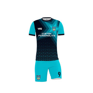 Conjunto de uniforme de fútbol transpirable sublimación con nombre personalizado 100% poliéster jersey de gran tamaño ropa deportiva capucha para hombres pantalones cortos lavados - Product Image 2