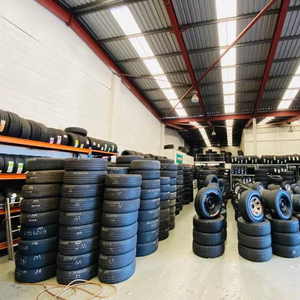 Venta al por mayor de varios neumáticos de calidad para coches usados, camiones, furgonetas y tractores, neumáticos nuevos de todos los tamaños - Product Image 6