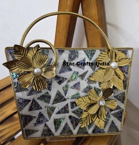 New Design Handmade Resin Clothe Hand Bag with Customized Color and Design Women's Clutches <b>for</b> Home Party Wedding - Product Image 3