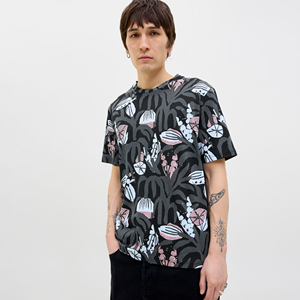 Camiseta de Punto Sublimada Personalizada de Moda, Fabricante OEM, Marca Privada, Estilo Urbano, Secado Rápido, Suave, Cómoda e Informal - Product Image 1