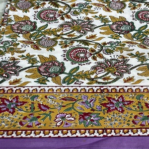 Juego de Sábanas de 8 Piezas, Tamaño King, 100% Algodón, Tejido a Mano con Estampado Floral Moderno, Ecológico, para Todas las Temporadas - Product Image 3