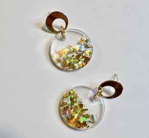 ชุดต่างหูเรซินแฟชั่นสำหรับผู้หญิงสินค้ามาใหม่ต่างหูแบบห่วงพร้อมเครื่องประดับสไตล์นางฟ้า - Product Image 3