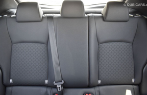 Toyota C-HR 1.8L HEV 2023 d'occasion, boîte automatique 6 vitesses, sièges en cuir foncé, caméra de recul, taille des pneus R17, conduite à gauche - Product Image 5