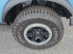 Ford Bronco Big Bend Advanced 2023 de 4 Puertas y Tracción en las 4 Ruedas - Product Image 4