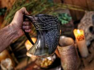 แก้วมัคแบบมีเขาควายเทียมโบราณคุณภาพระดับพรีเมียมทำด้วยมือทนทานกำหนดขนาดเองได้รูปสัตว์แกะสลักสไตล์ศาสนา R M - Product Image 2