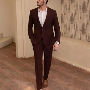 Trajes de Negocios para Hombre de Talla Grande con Costuras Superiores de Calidad, Diseños Personalizados de Pantalones y Chaqueta, Hechos en Pakistán, Último Diseño, Transpirables y de Secado Rápido - Product Image 1