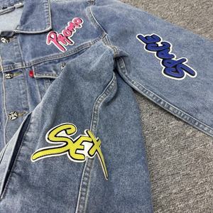 Chaqueta Vaquera Azul de Moda de Alta Calidad con Bordado, Estilo Retro Moderno, Corte Holgado, Ropa Superior Adecuada para el Invierno - Product Image 2