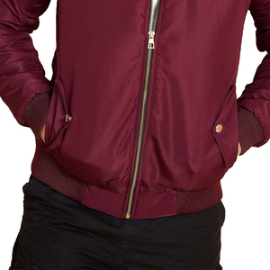 Chaqueta Bomber Negra Estilo Deportivo con Cremallera, Chaqueta de Carreras de Manga Larga para Hombre, Chaqueta Bomber Masculina de la Mejor Calidad, OEM - Product Image 2
