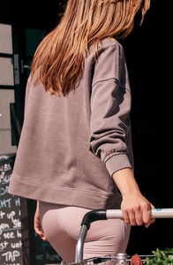 Womens Organic Cotton Heavyweight Crewneck Sweatshirt - Black, 9 oz Fleece, Soft <b>Brushed</b> Interior, Warm and Sustainable - Product Image 5